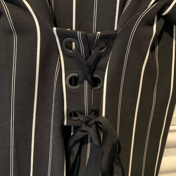 Express Top - Picture 2 of 4